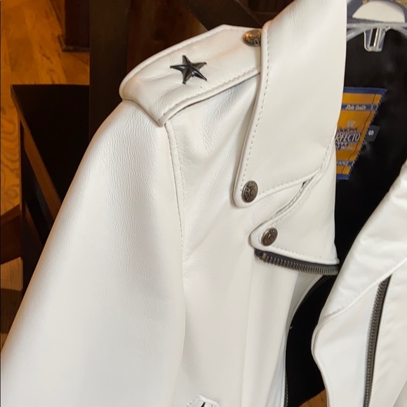 2011 Victoria’s Secret Fashion Show Jacket - Picture 3 of 13